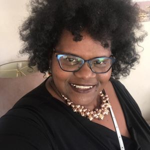 Meet your Posher, Deanna